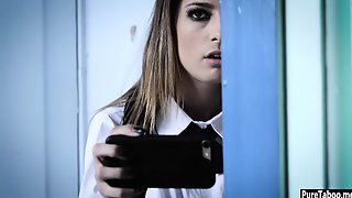 Schoolgirl teen Jill Kassidy got fucked