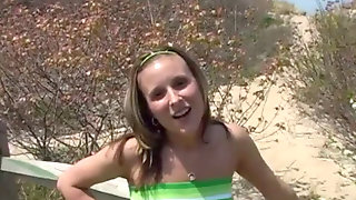Sophia Sky wants to fuck outdoors