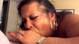 This obese hooker loves to please and she