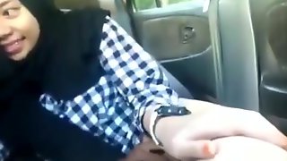 Hijab Indonesian BJ and Girl Fingering in