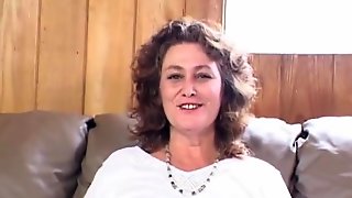 Mature masturbation