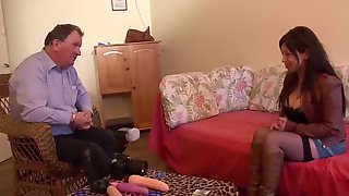 Arabic milf goes anal.