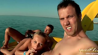 Geiler fick auf dem Boot