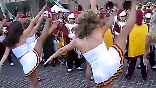 I go crazy about this dance
