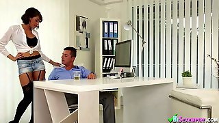 BIsexempire - Amazing bisex office