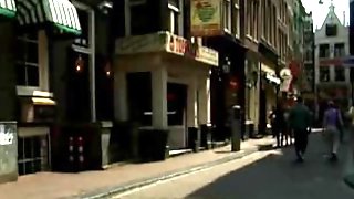 Hete meid: sex in Amsterdam threesome