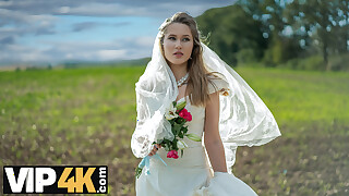 BRIDE4K. Threesome with sexy teen bride