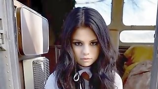 Selena Gomez Super Cute Girl